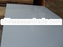 White Glossy or Matte Polyester Plywood / Block Board / MDF