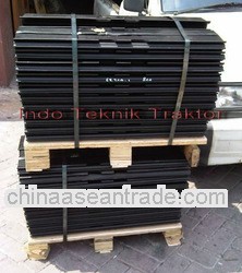 Track Shoe Excavator and Bulldozer