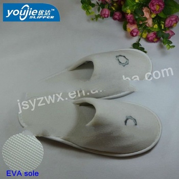 unisex embroidery disposable white velour spa slipper