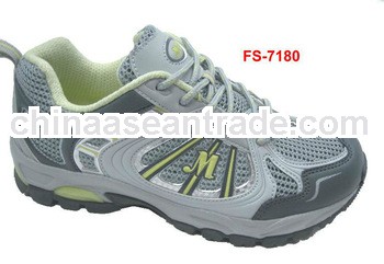 used national pop sport shoes