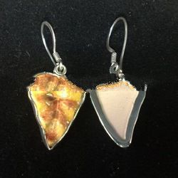 SS Earring with Ceramic Leafs Beads