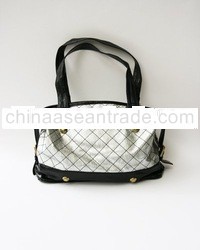 Medium handbag