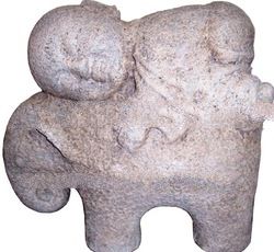 BALI STONE STATUE BS26