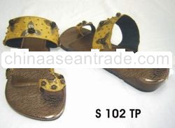 Ladies Sandal Wood Heel