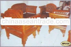 Kirana Chair