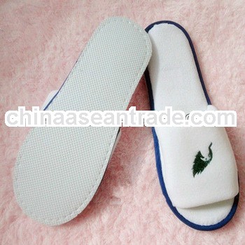 white closed toe bedroom slippers for hotel