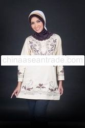 Ukhti Clothes