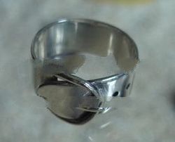 RFMN0017 - 925 Sterling Silver Ring with Belt Design