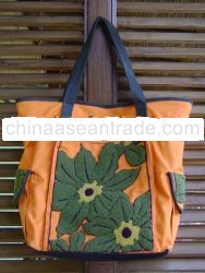 Vintage Auriel Flow in Green Bag