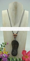 WOODEN NECKLACE