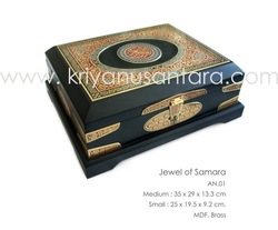 Jewel of Samarra Wooden Quran Box