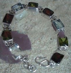 BFMN0025 - Sterling Silver Bracelet with Blue Topaz & Peridot