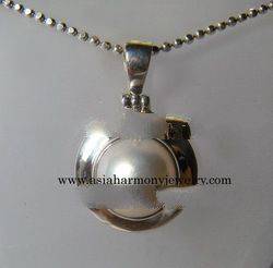 Pendant