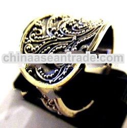 Bali Leaf Ring With Bun Motif