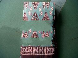 KAIN TENUN IKAT BALI MOTIF WARNA HIJAU DAUN