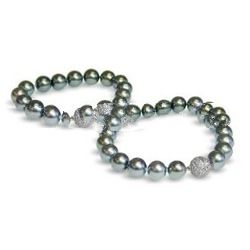 8.5 x 9.5 peacock black Tahitian south sea cultured pearl necklace with 18K diamond ball clasp