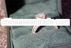 Brilliant White Gold Carats Diamond Ring