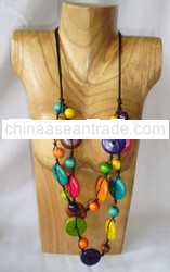 Wood beads necklaces