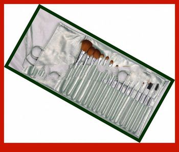 16pcs Professional Synthetic Hair Cosmetic Brush Set
