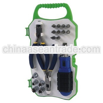18pcs socket tool set in plastic case