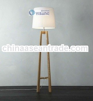 2012 modern wooden floor lamp YF803