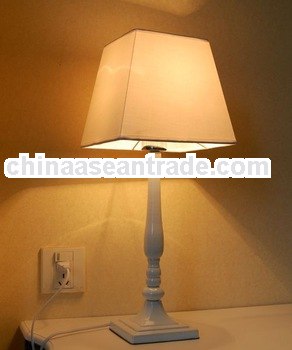 2013HOT SALE table lamp Classic desk table lamp iron lamp made in china