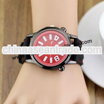 2013 Good Selling Silicone Men Quartz Wrap Watch,Good Quality And Good Service