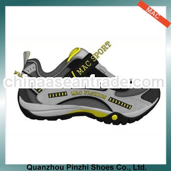 2013 New Design Fashionable and Flexible Hiking Shoes