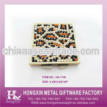2013 New Product HX-1748 Square Leopard Crystal Personalized Pill Box
