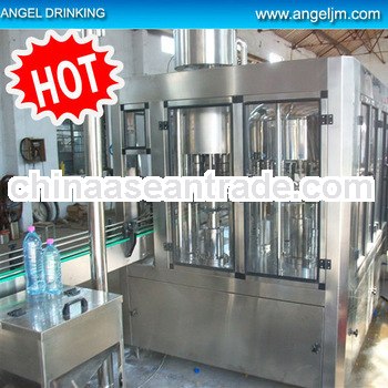 2013 New full automatic carbonated water bottling equipment