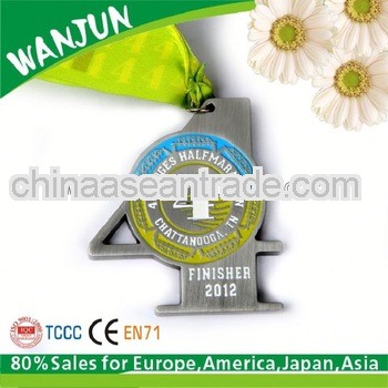 2013 hottest latest customized alloy medal