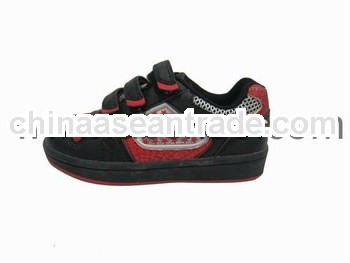 2013 new brand causal shoes for children