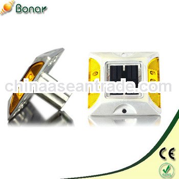 2V/0.3W Solar Powred Road Studs Surface Mounted Road Stud