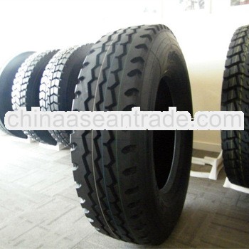 315/80R22.5 tubeless truck tyres from China supplier tyre factory