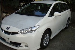 Toyota Wish 2011, 2,0 AT, LHD