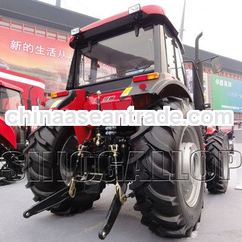 4 wheel drive farm tractor with 3-point hitch