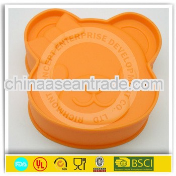 Bear shape silicone cake baking pan