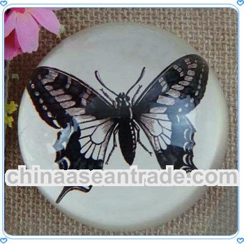 Butterfly Glass Souvenir Dome Paperweght for Wedding Taken Gifts
