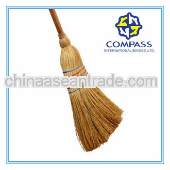  Natural corn broom holder