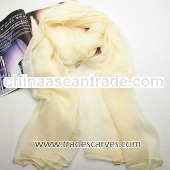Comfortable soft hand feeling real silk famous scarf