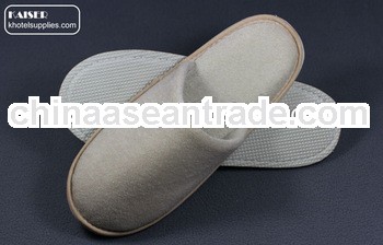 Disposable cream color velvet slippers for hotel or indoor use
