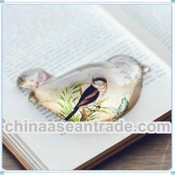 Domed Crystal Bird Paperweight For Party Decoration