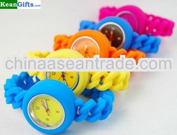 Hot plastic watch for promotion