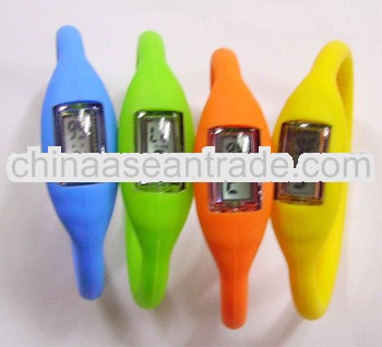 Hot silicone watches fashion in 2013