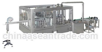 Liquid bottling and packing line