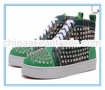 Men fashion shoes2014 !green top brand designer italian leather spike men shoes casual leather rivet