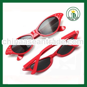 Red 2013 Fashion Sunglasses With Cat Eyes Shape Glasses