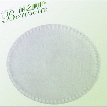 Round cosmetic cleansing cotton pad