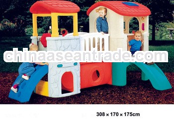Small Kids Plastic Playground Set for Backyard