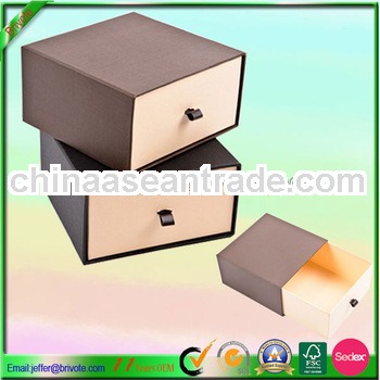 Small drawer storage box with handle